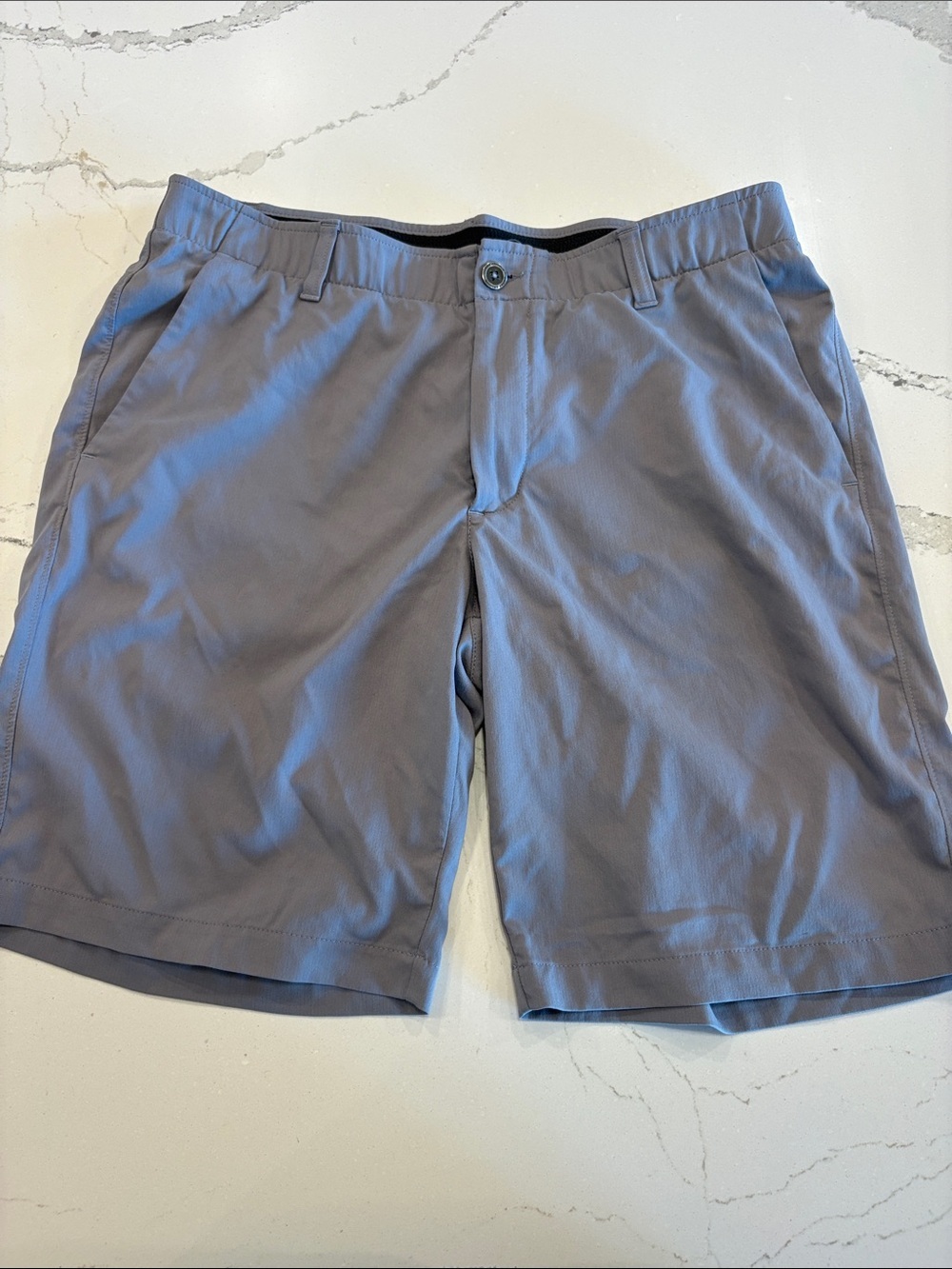Men's Casual Performance Shorts in Light Gray golf shorts type